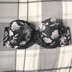 NEW Strapless La Vie En Rose B&W Bra